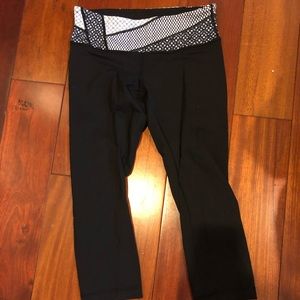 Lululemon crop leggings